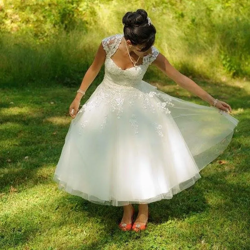 Short country wedding hotsell dresses with boots
