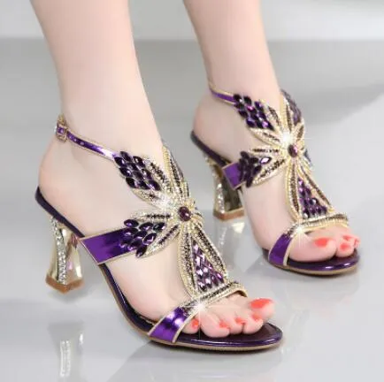 Nouveau Strass Sandales cristal chaussures à talons hauts chaussures de mariage noir argent or à bretelles talons Sandales Femme 8 cm or bleu