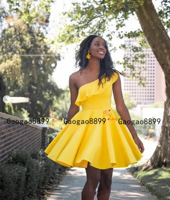 Yellow hoco dresses 2019 clearance