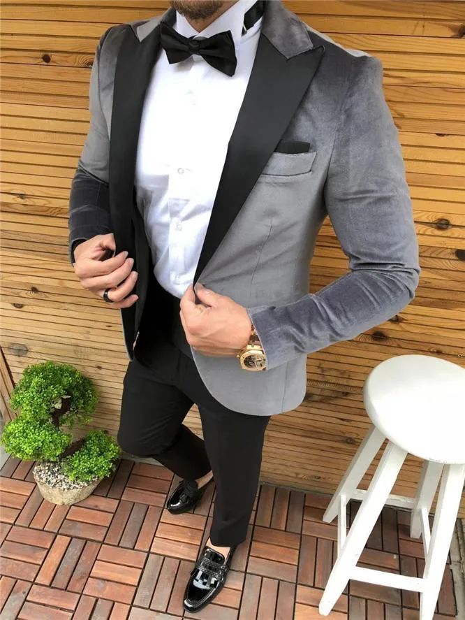 2020 Silver Gray Fluwelen Roken Jas Mannen Pakken Peaked Revers Bruidegom Jurk Prom Beste Man Blazer Slim Fit Mannen Bruiloft Pakken Tuxedo