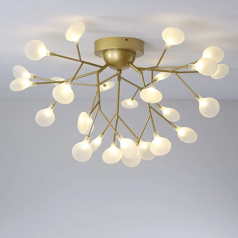 북유럽 반딧불 천장 샹들리에 창조적 인 예술 천장 램프 거실 침실 샹들리에 현대적인 장식 골드 빛 샹들리에
