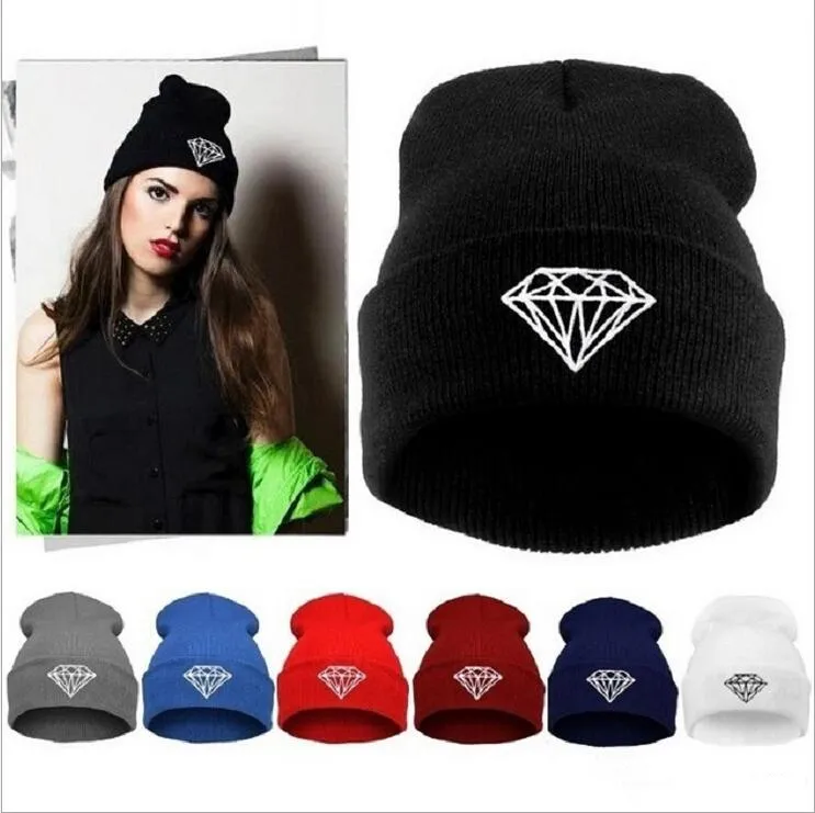 뜨거운 판매 겨울 모자 모자 비니 모자 니트 모자 여성 모자 모자 다이아몬드 자수 따뜻한 보리 유니섹스 무료 배송 MO46