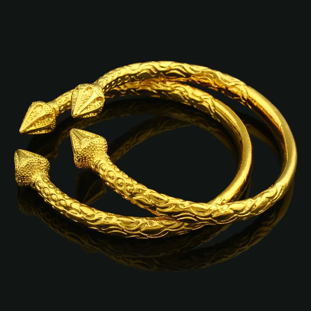 New Arrived African/Dubai Fashion Openable 22k Yellow Gold GF Bangle Engraved Trendy Pattern Bracelet 2 Piece Jewelry Wholesale