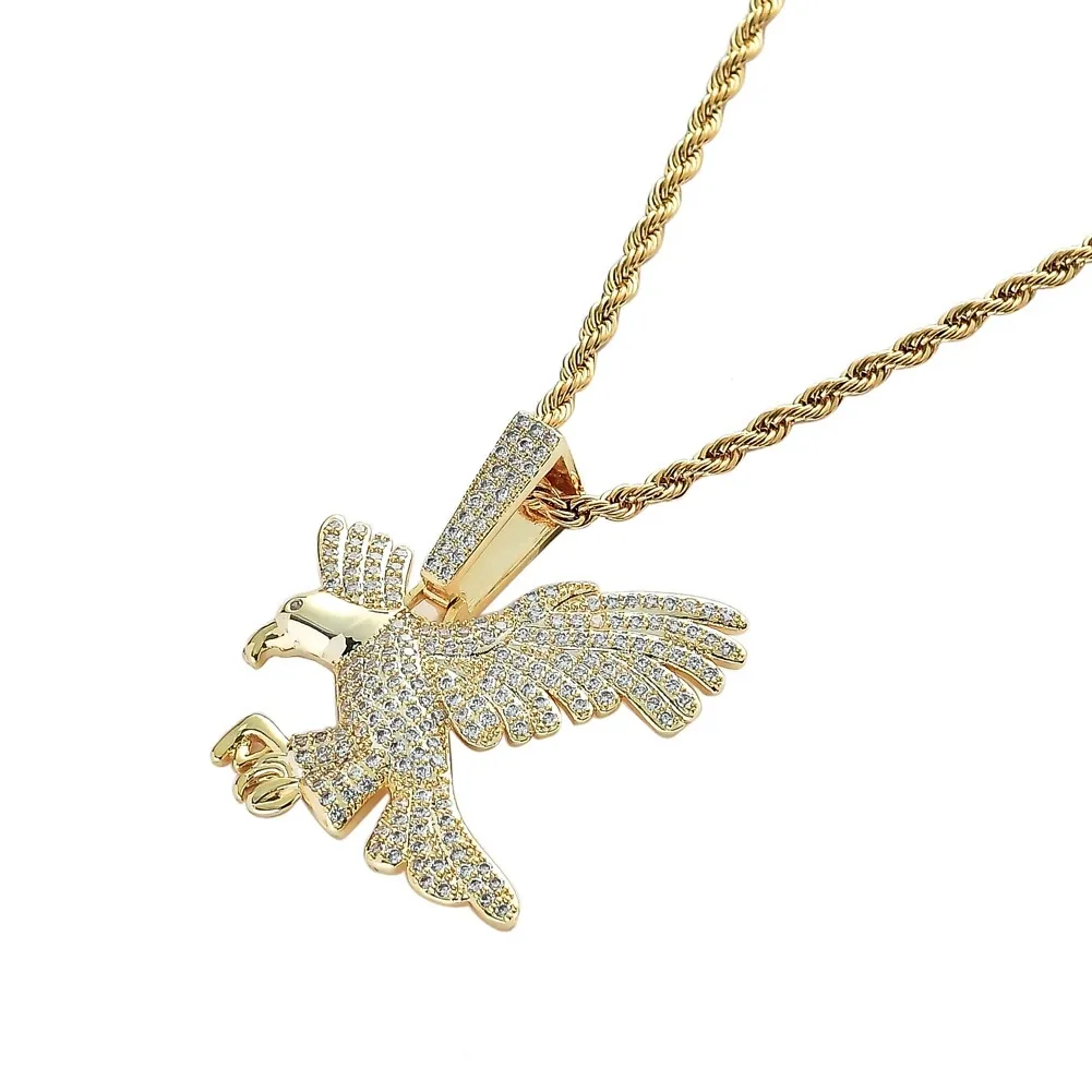 Fashion- Eagle Diamonds Pingente Colares para Homens Mulheres Luxo Animal Pingentes 18k Banhado A Ouro Cobre Zircons Ouro Prata Colar de Jóias