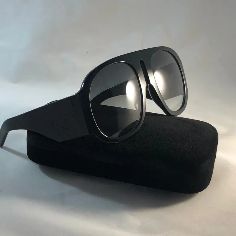 2022 Luxury OVERSIZE RUNWAY SUNGLASSES With original boxe BLACK 0152 브랜드 디자이너 선글라스 여성용 오리지널 박스 포함 Round Summer 8068