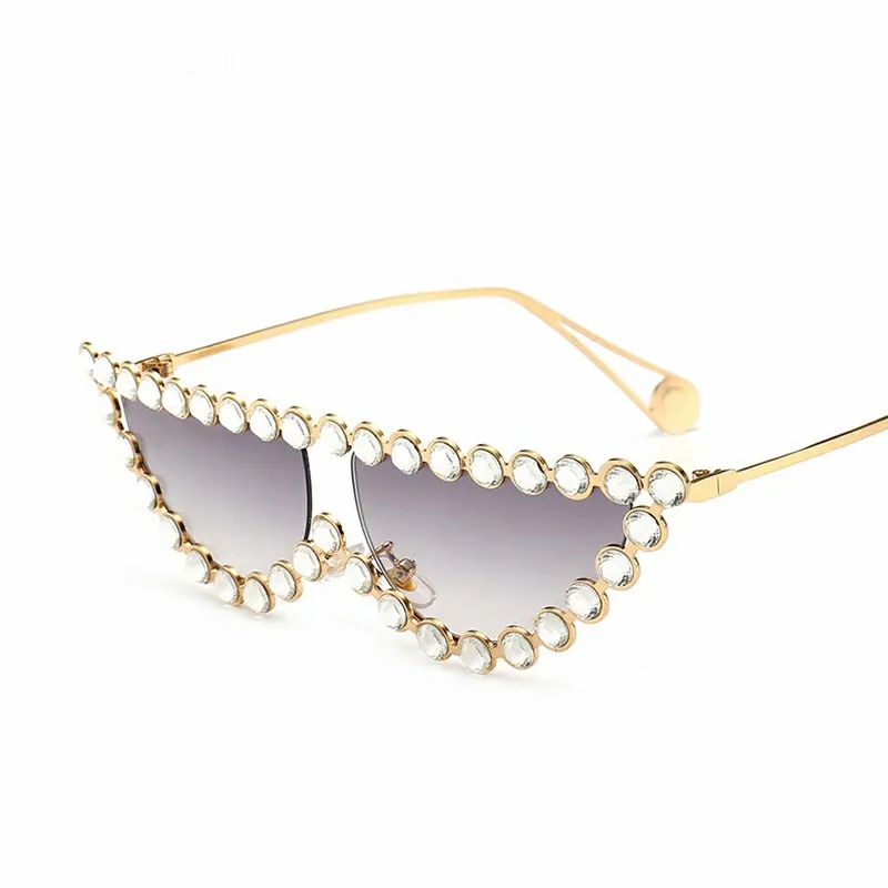 Sunglasses Women New Fashion Cat Eye Sun Glasses Female Diamond Flat Top Eye Wear UV400