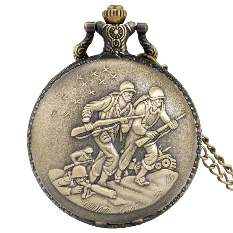 Steampunk Solider War Watches Carving Battlefield Alloy Case Män Kvinnor Quartz Pocket Watch Analog Display Halsband Pendant Chain C308H