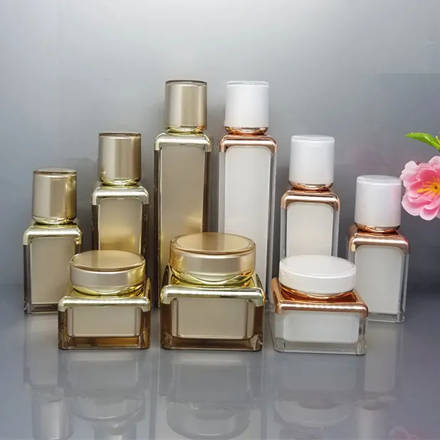 15 30 50ml Acrylic Airless Vacuum Pump Travel Bottles Set Refillable Portable Cosmetic Container Lotion Cream Jars With Liner White and Gold