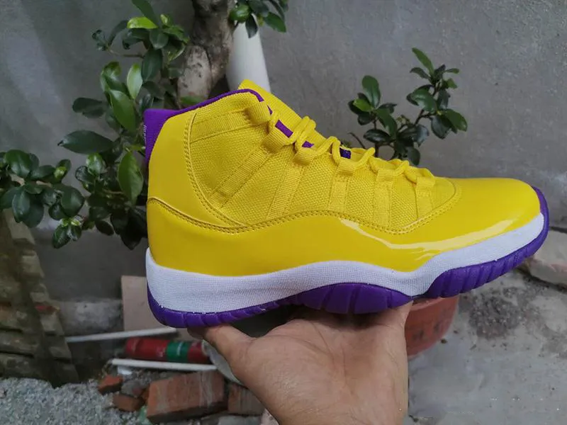 11 WMNS Metallic Silber Gelb Herren Basketballschuhe Lakers 11s Jumpman Lila Wei Designer Herren Sport Trainer Sneakers