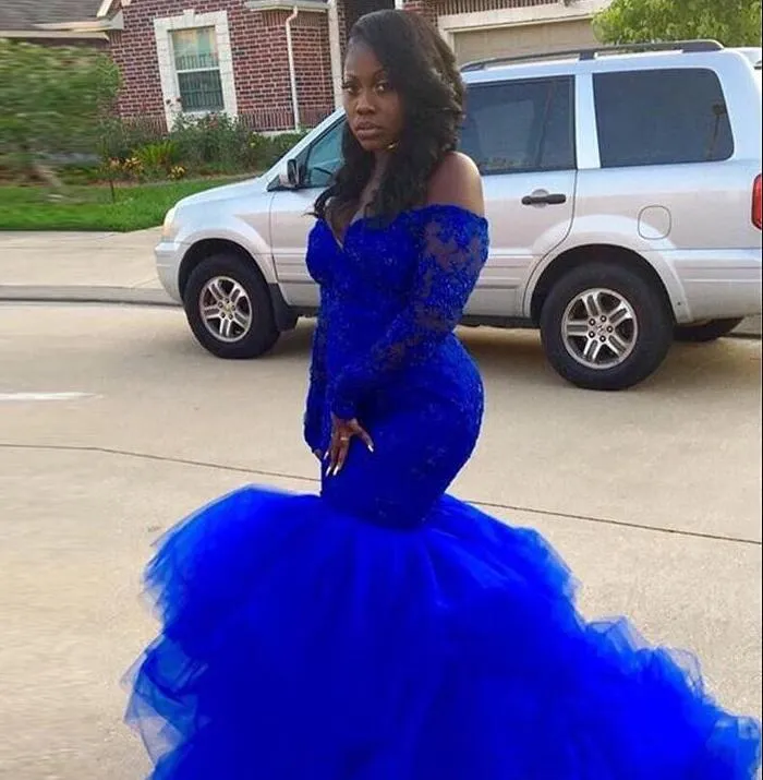 Sexiga African Black Girls Royal Blue Mermaid Prom Klänningar Sweetheart 2019 Långärmad Appliques Lace Tulle Women Long Party Evening Gowns