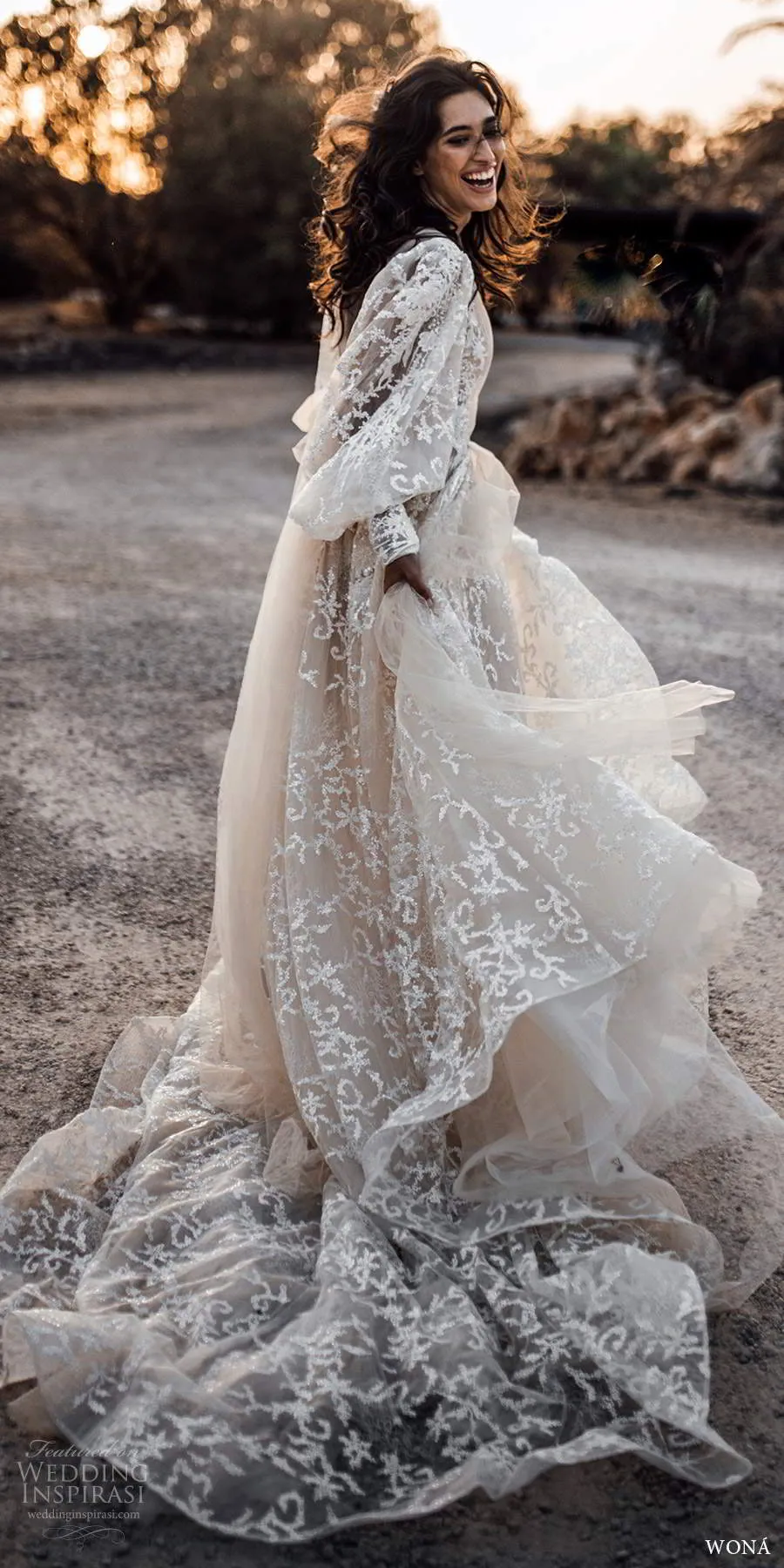 Modest bohemian wedding dress hotsell