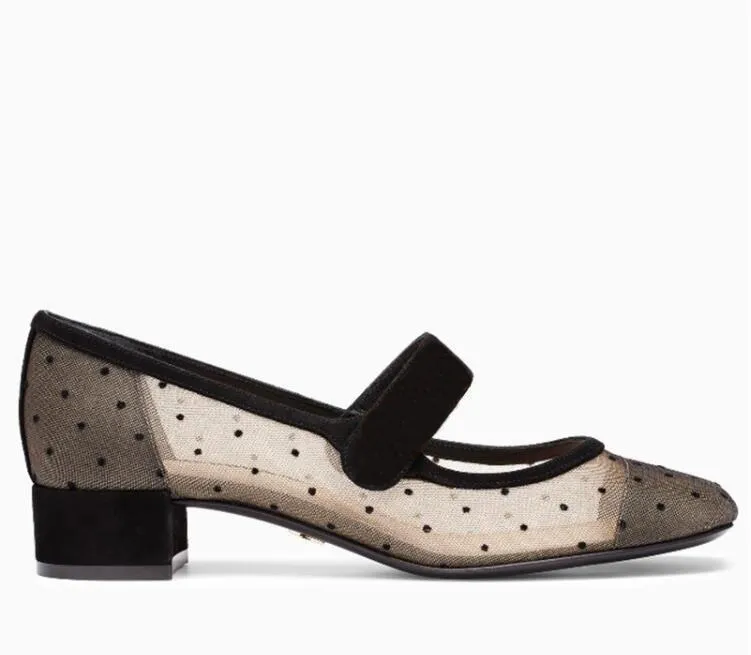 Горячая распродажа-лето Новый есть логотип Мэри Джейн одной обуви сетки горошек обувь женские высокие каблуки квадратные каблуки черный дышащий кружева сандалии