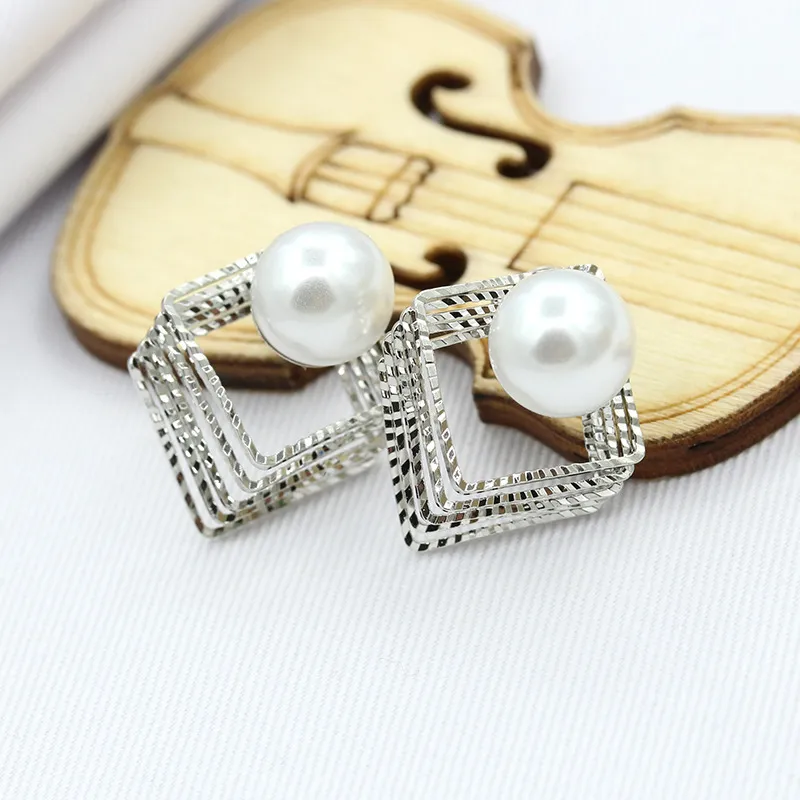 Stud Earring Lady Multi-layer Hollow Square Sparkling Pearl Jewelry Gift Three Dimensional Exaggerated Refined Alloy Korean Girl Accessories