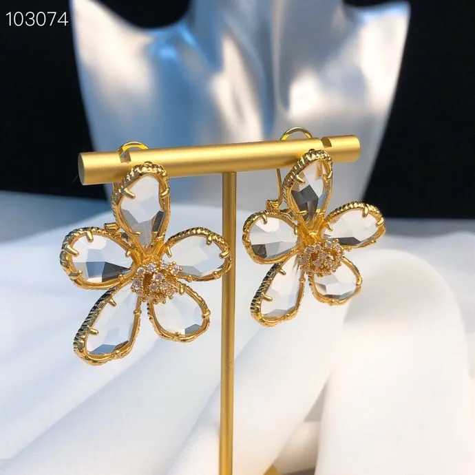 Gold Cuivre Full Crystal Cinq Feuillons Fleur Fleur Brumant Boucle d'oreilles Grand goujon pour femmes bijoux