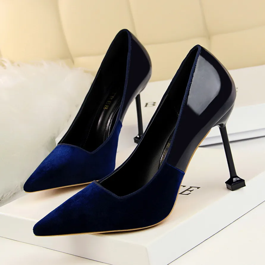 chaussures de mariage en cuir verni talons aiguilles femmes marque talons pompes femmes chaussures femme talons noirs chaussures italiennes femmes designers tacones