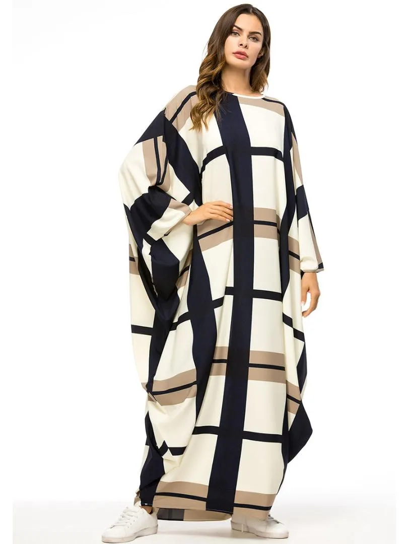 Abito lungo con maniche a pipistrello casual Stampa plaid Musulmano Abaya Kimono Abito lungo Abiti Jubah Ramadan Abbigliamento da preghiera islamico del Medio Oriente