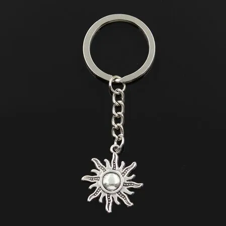 Moda 20 pçs / lote chaveiro chaveiro jóias banhado a prata Sun Charms Key Accessories