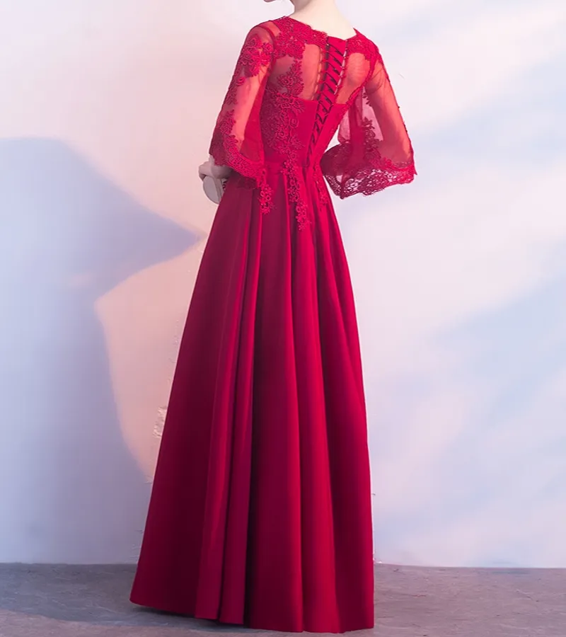 mermaid style wedding dress with lace sleeves arcadia