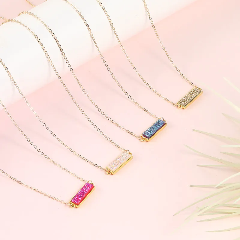 Ny design harts sten druzy halsband 8 färger guldpläterad geometri sten hänge halsband för eleganta kvinnor tjejer mode smycken