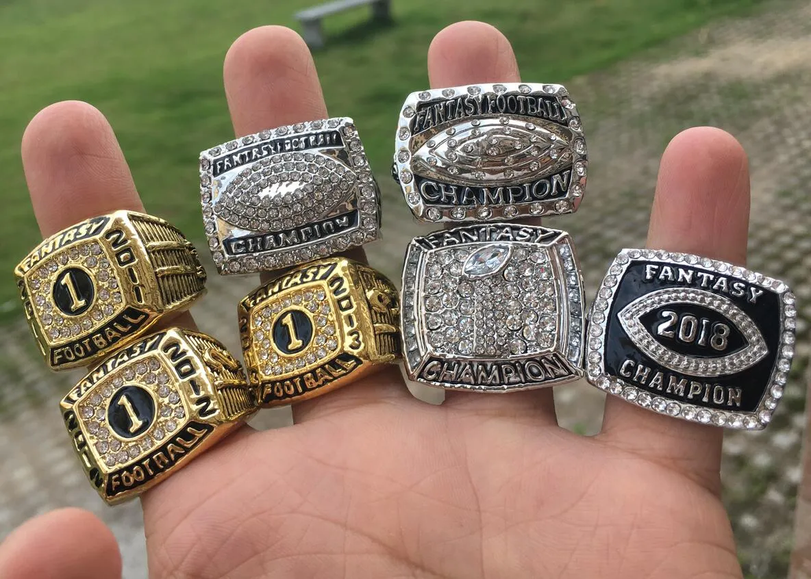 7 PCS Fantasy American Football Championship Ring Set Men Men Fan Souvenir Gift Wholesale 2019 Drop Shipping