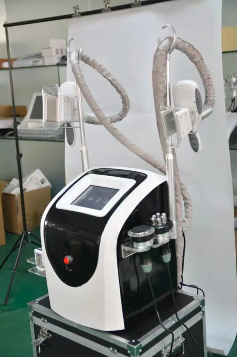 Profesyonel cryolipolysis Zayıflama Makinesi yağ dondurma kavitasyon lazer lipo vücut zayıflama makinesi 2 kriyo kolları 8 lazer pedi