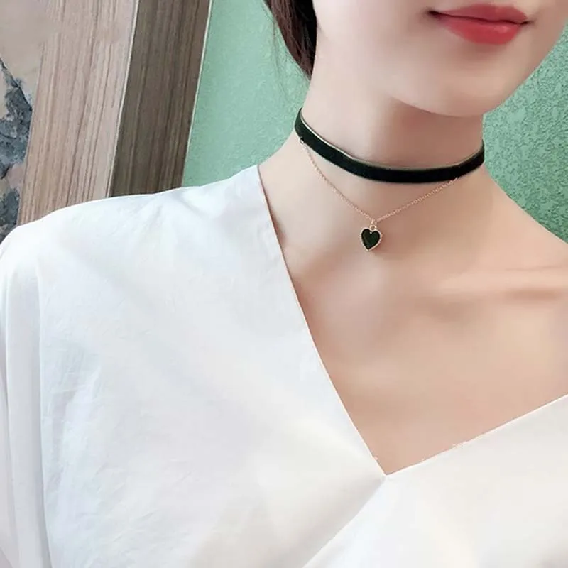 Cute Red Heart Necklace Temperament Fashion Sexy Women Choker