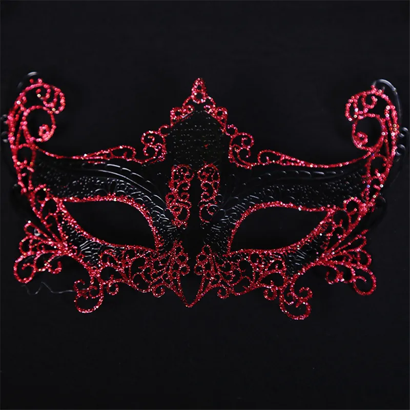 Venice New Style Grim Iron Mask Party Lavorazione di alta qualità Mezza maschera distintiva Facciata di personalità elegante ed elegante