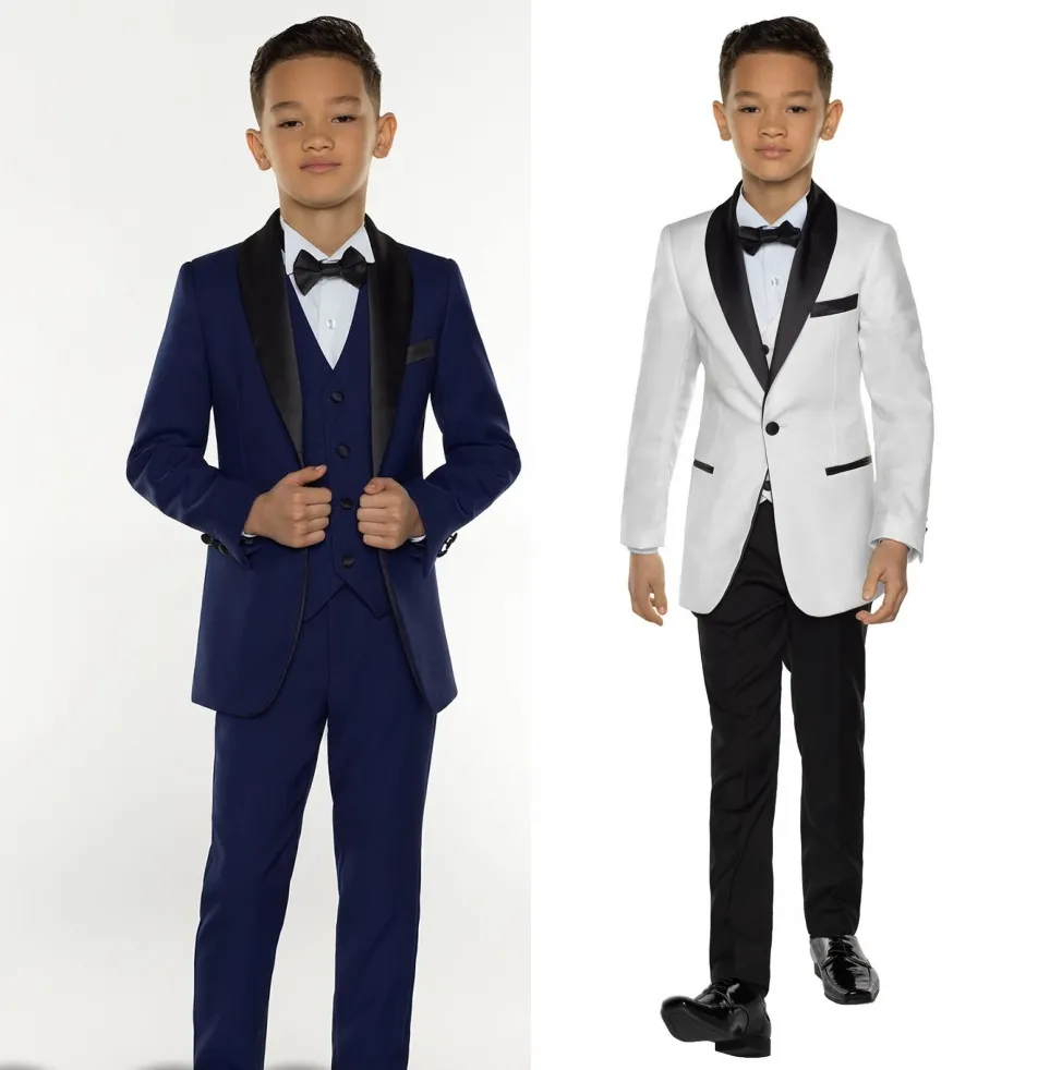 Elegante por encargo Boy Tuxedos Shawal Solapa Un botón Ropa para niños para el banquete de boda Traje para niños Conjunto de niño Chaqueta Pantalones Arco Ves335S