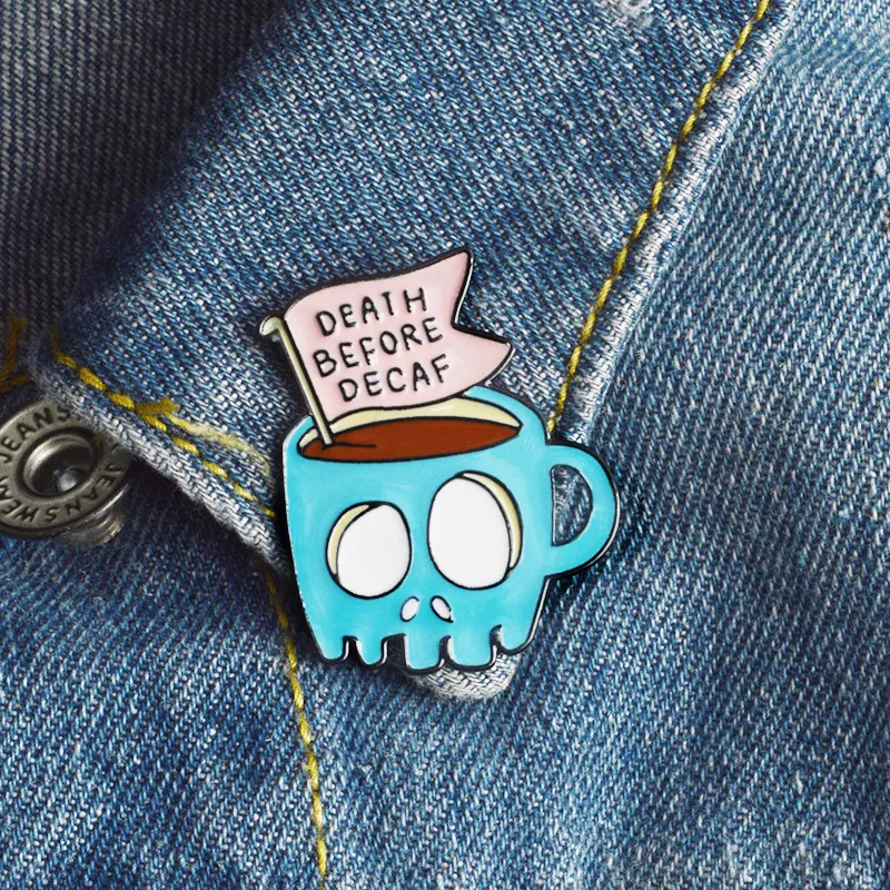 Broches pins Mode Schedel Cup Vintage Metalen Kawaii Emaille Pin Badge Knoppen Broche Shirt Denim Jasje Tas Decoratieve voor vrouwen Meisjes