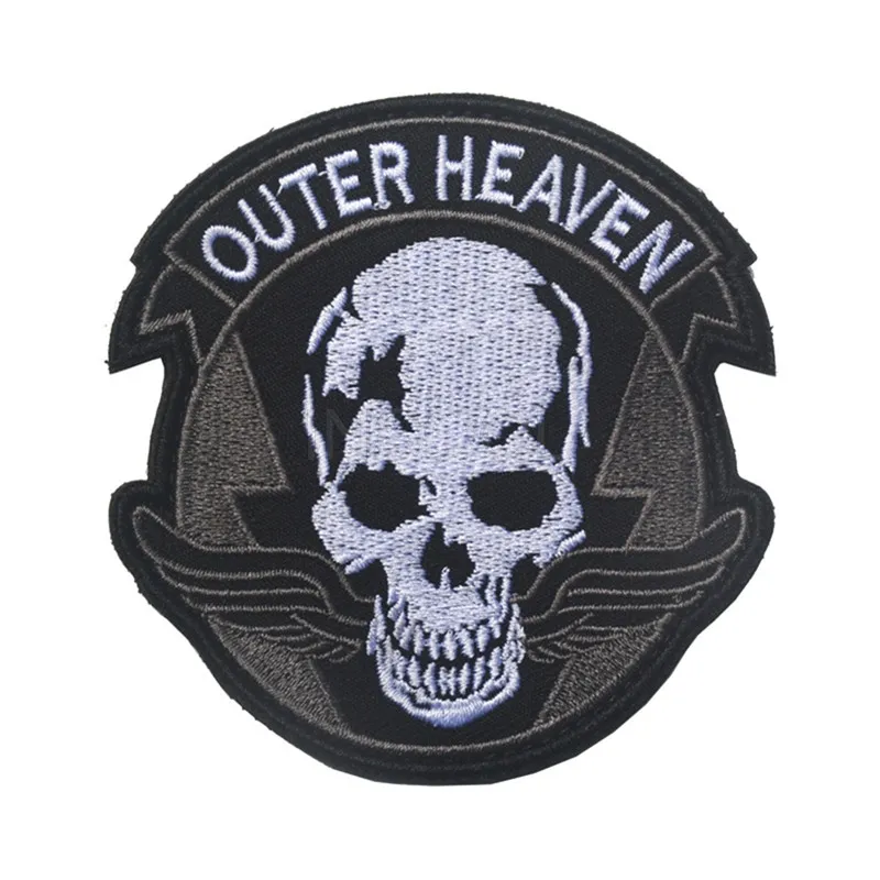 OUTER HEAVEN Patch per ricamo Peace World Patch per morale militare Emblema tattico Appliques Badge Toppe per ricamo per abbigliamento