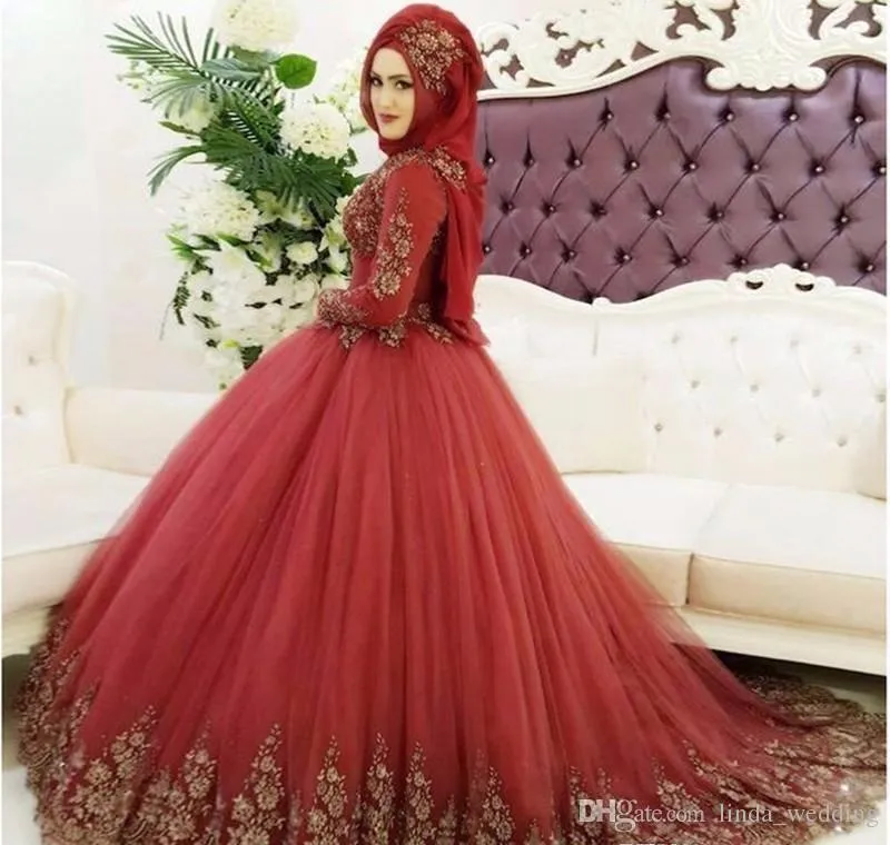 2019 Vintage arabe dubaï musulman rouge dentelle robe de mariée princesse col haut manches longues robe de mariée grande taille sur mesure