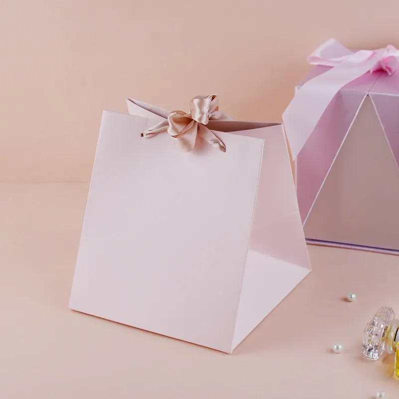 Lot De 3 Sacs Cadeaux 32 × 22 × 11 Cm Avec Ruban, Grands Sacs Cadeaux Avec Anse, Sacs En Papier Pour Anniversaire, Mariage, Fête Prénatale (blanc