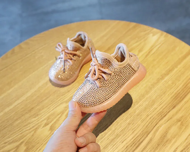Zapatos para niñas 2019 2025