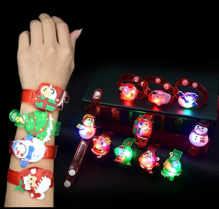 Dessin animé noël LED veilleuse fête décoration de noël coloré LED montre jouet garçons filles Flash poignet bande lueur lumineux Bracel