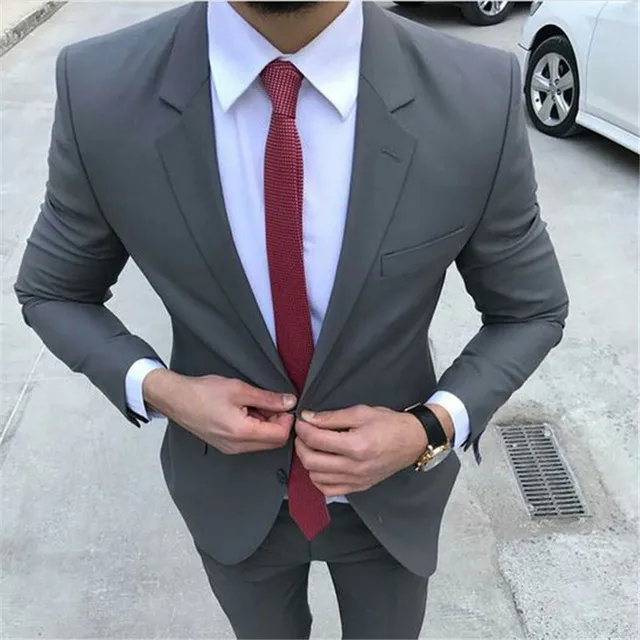 İki Düğme Koyu Gri Damat Smokin Çentik Yaka Erkekler 2 Parça Düğün Takım Elbise / Balo / Akşam Yemeği Blazer (Ceket + Pantolon + Kravat) W822