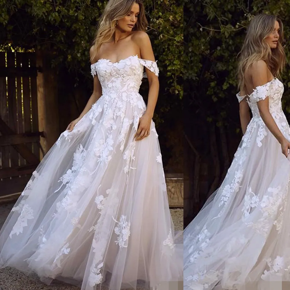 Elegant off the Shoulder Beach Trouwjurken met 3D Floral Applique 2019 Tule Sweep Train Garden Custom Trouwjurk Vestido de Novia