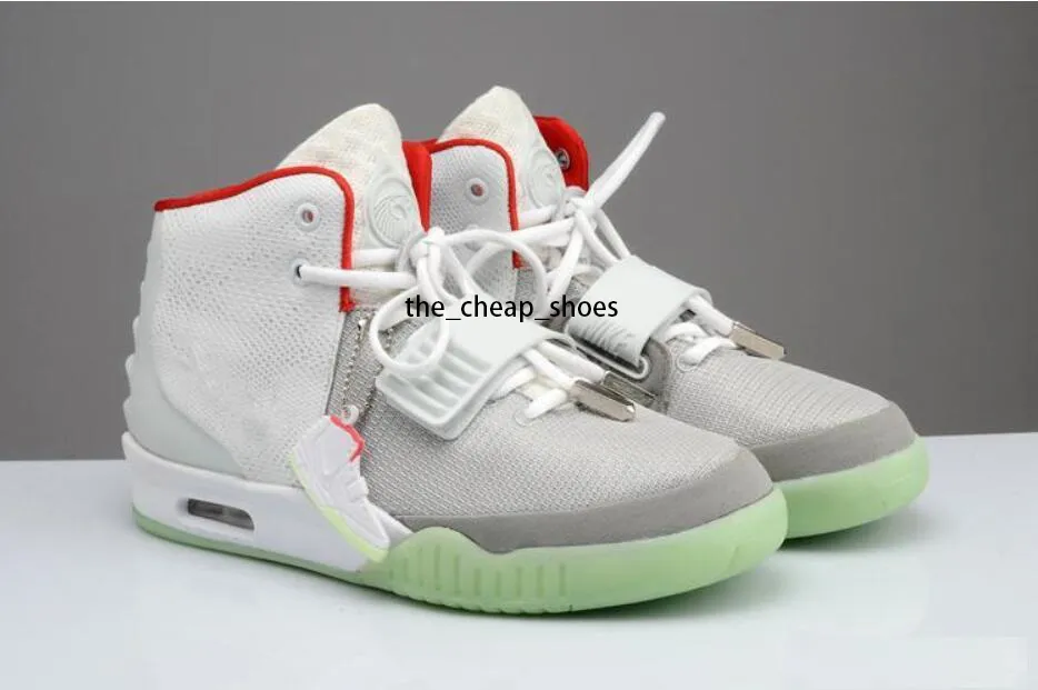 Kanye basketball deals shoes