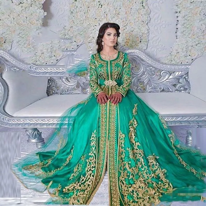 New Emerald Green Muslim Prom Dresses Formal Long Sleeves Lace Applique Abaya Dubai Turkish Evening Dresses Wear Party Gowns Moroccan Kaftan