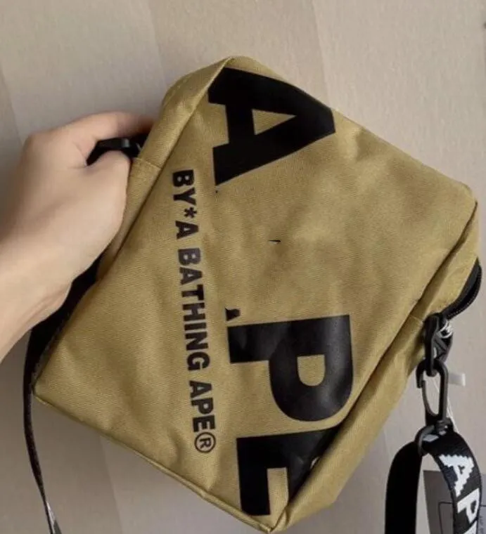 2020 new lady Men letter AAP Shoulder Bags luxury designer Diagonal bag Classic fashion Classic fashion Waist bag