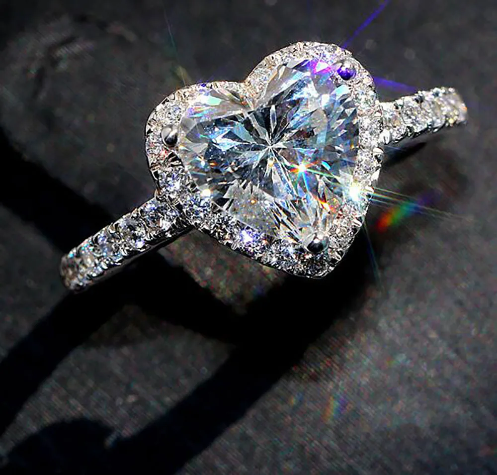 Love heart engagement ring discount