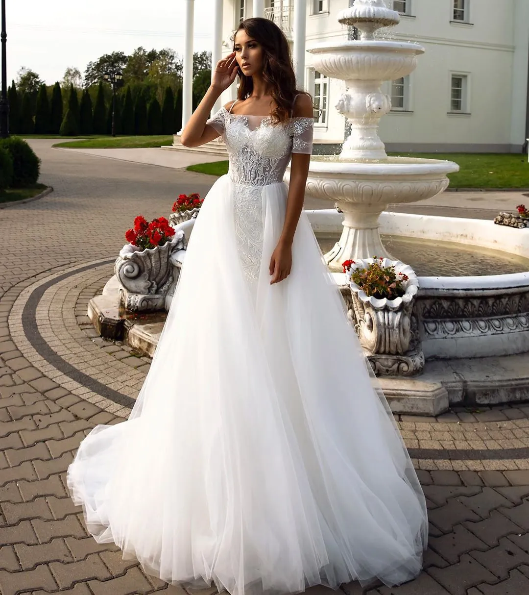 Mermaid Lace wedding dress with Detachable Train, Off-Shoulder Neckline, Short Sleeves, Beaded Trumpet - Robe de Marie