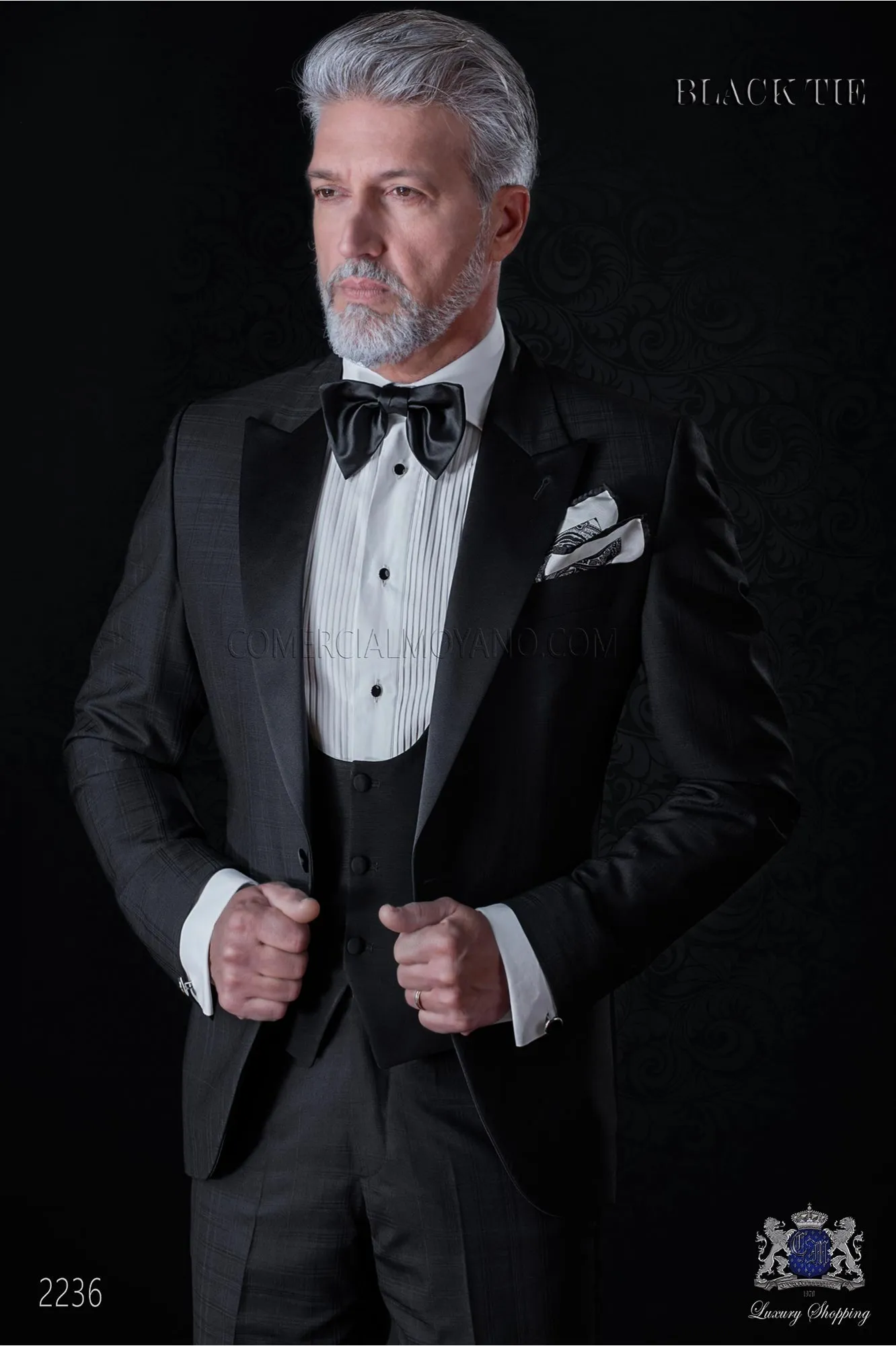 Moda Charcoal Groom Tuxedos Peak Lapel Groomsmen Mężczyzna Suknia Ślubna Przystojna Kurtka Mężczyzna Blazer 3 Piece Suit (Jacket + Spodnie + Kamizelka + Krawat) 915