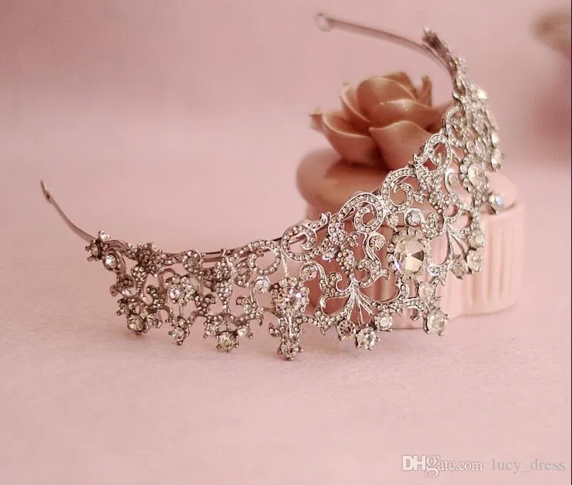 Högkvalitativ Europeisk Brud Tiaras Baroque Luxury Rhinestone Crystal Crown Queen Diamond Hair Princess Koreanska Vit Skinnande Hårtillbehör