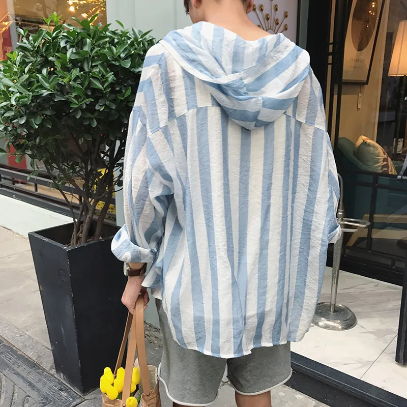 2019 Camicia da uomo con cappuccio a righe stile coreano moda casual streetwear estate manica lunga