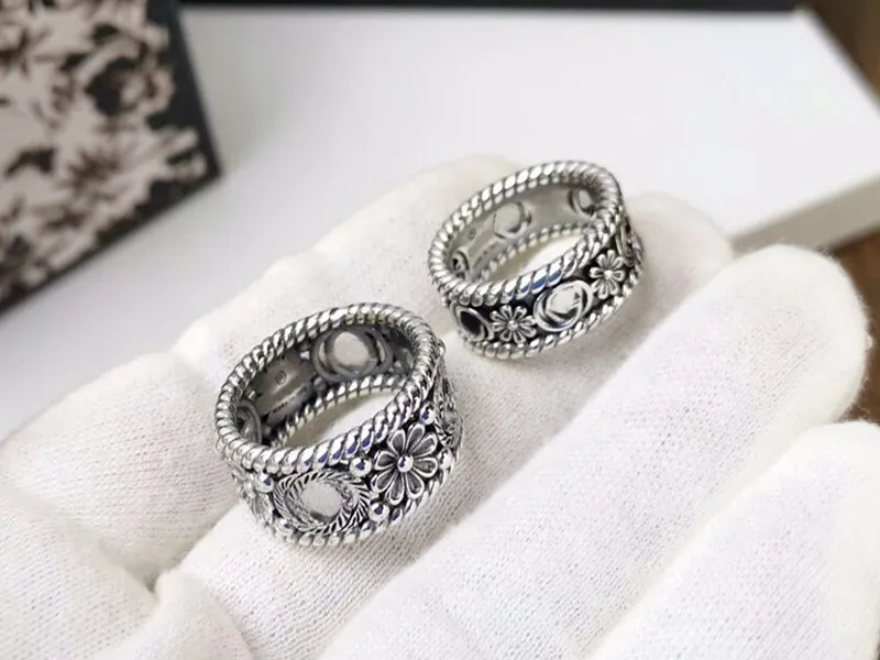 인기있는 패션 플라워 반지 Bague Anillos Mens and Women 약혼 결혼 기념일 기념일 커플 보석 애호가 선물