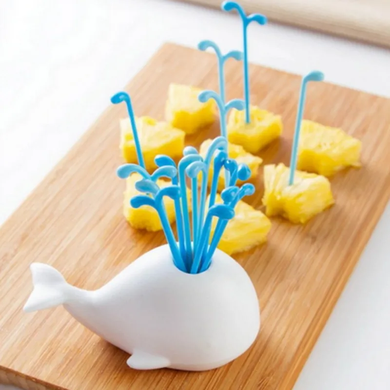 1 Set Cute Beluga White Whale Kitchen Accessories Cooking Fruit Vegetable Tools Gadgets For Party Home Decor Hall Fruit Fork Set C19030201