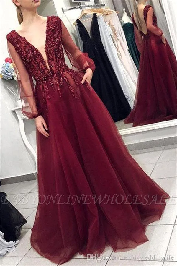 Burgundy Sexig En Linje Prom Klänningar Tulle Lace Appliques Deep V Neck Backless Long Illusion Sleeves Formella Dress Evening Party Crows