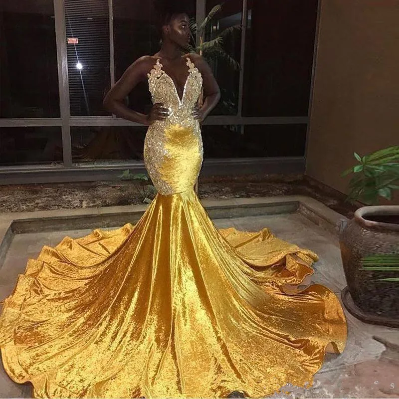 2020 nouveau jaune velours longue sirène robes de bal noir filles licou dentelle Appliques dos nu balayage Train robes de soirée