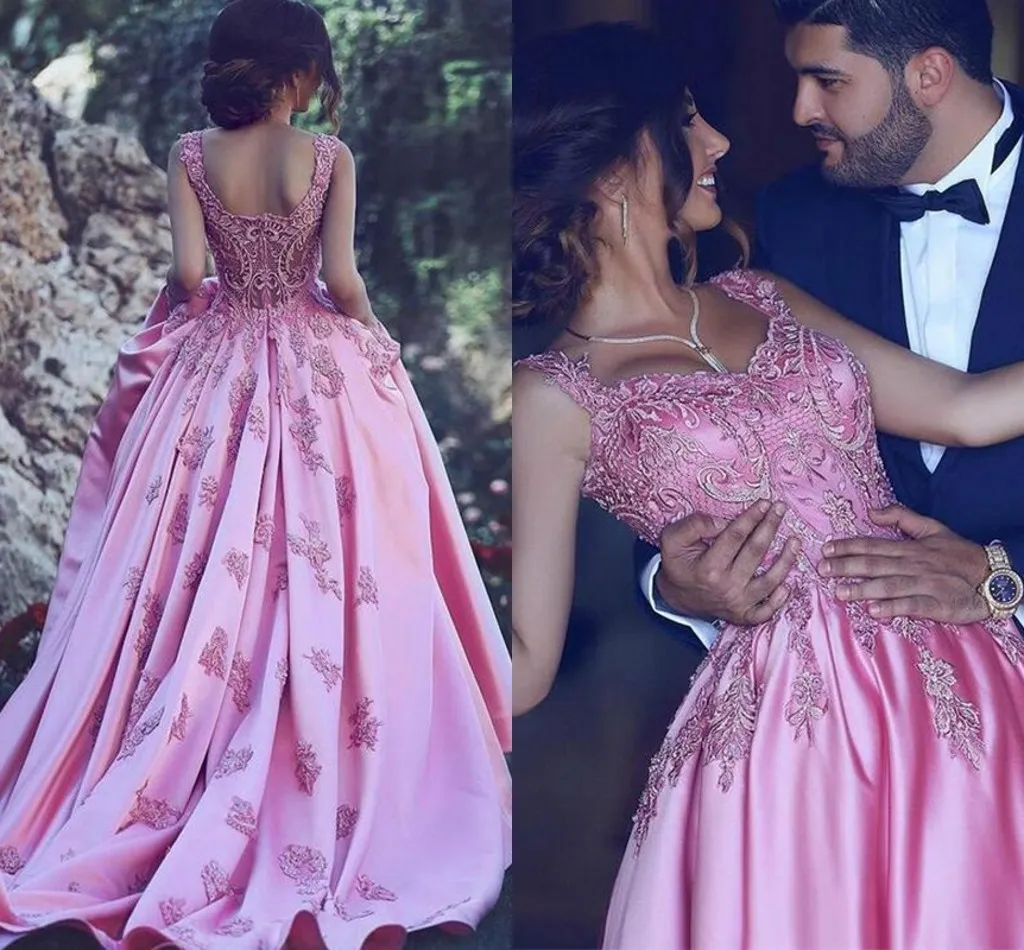 Lovely Ball Gown Pink Prom Dresses Long Embroidered Sweetheart Draped Satin Evening Dress Women Special Occasion Dress Formal Gowns Party