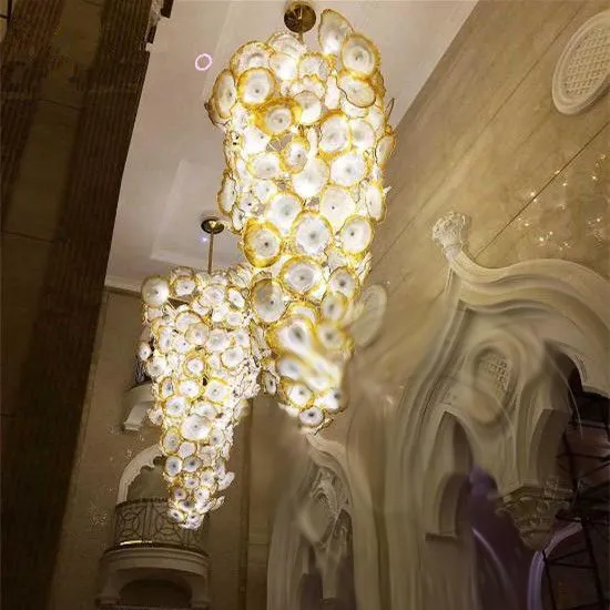 Dure handgeblazen glazen kunst lamp armatuur bloem Murano opknoping platen kroonluchter voor hotel villa sterren decor